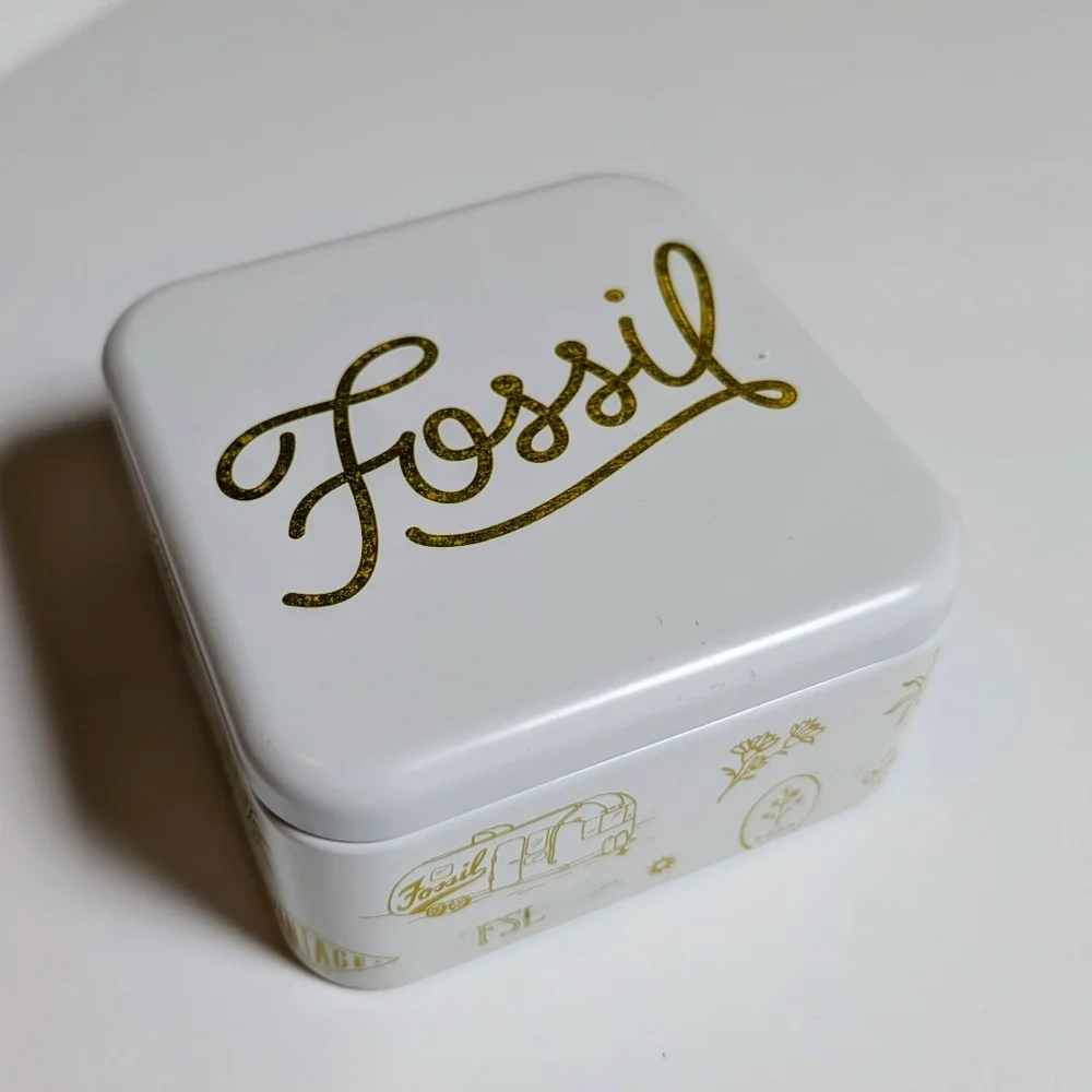 NIB Fossil Women's Teal Leather Wrap Bracelet - Picture 4 of 4